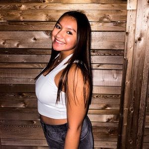 Meet your Posher, Marisa